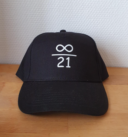 Casquette 8/21